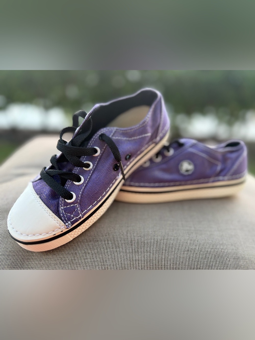 Crocs Hover Canvas Kids Purple Low Top Sneakers